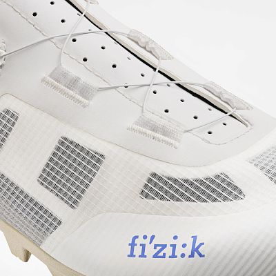Превью  Велоботинки для кросс-кантри FIZIK Vento Proxy White/White